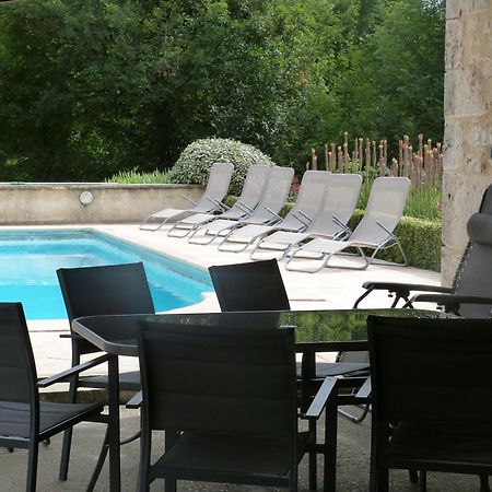 Gite Avec Piscine Proche De St Cirq Lapopie Berganty Exterior photo