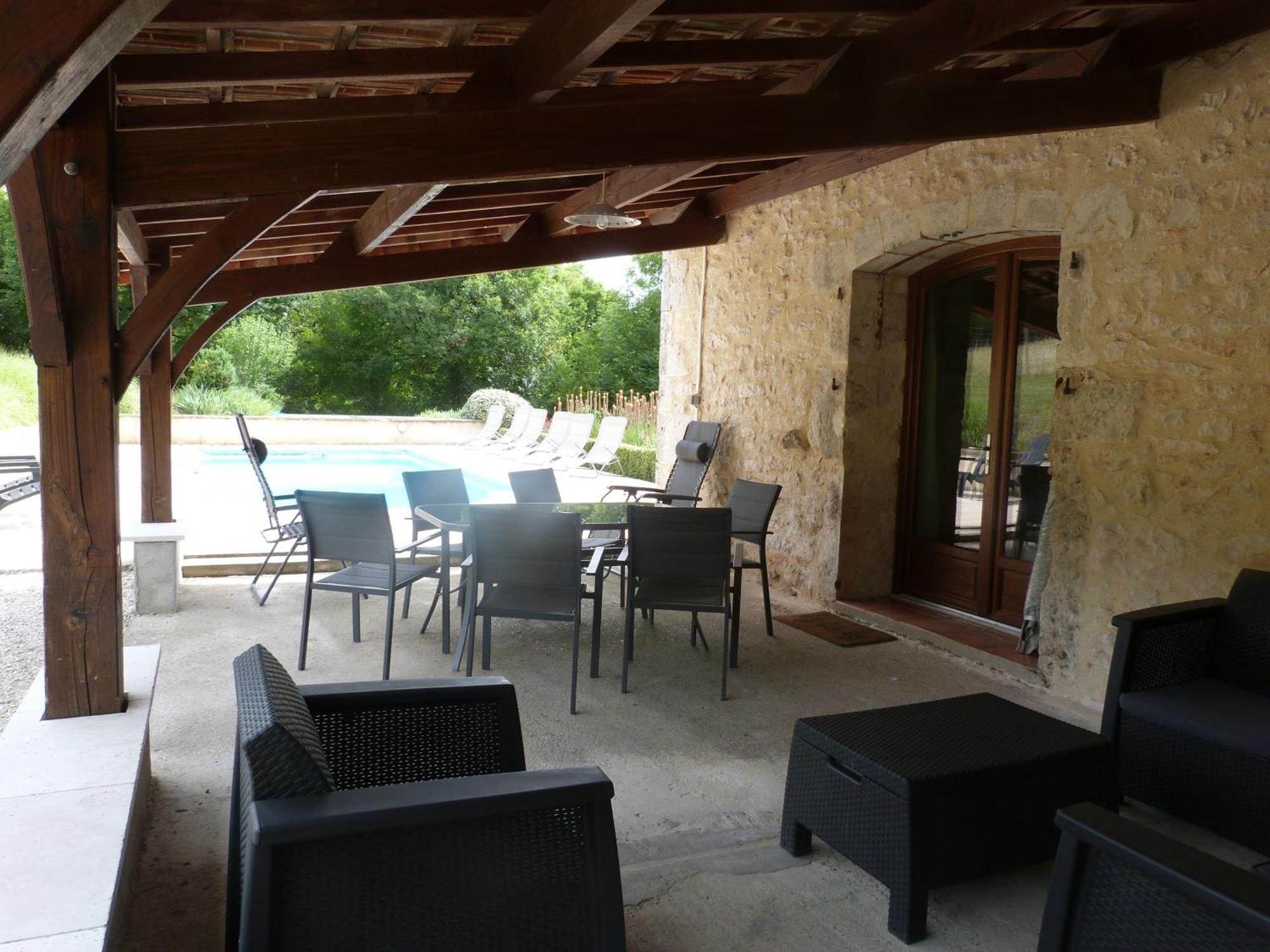Gite Avec Piscine Proche De St Cirq Lapopie Berganty Exterior photo
